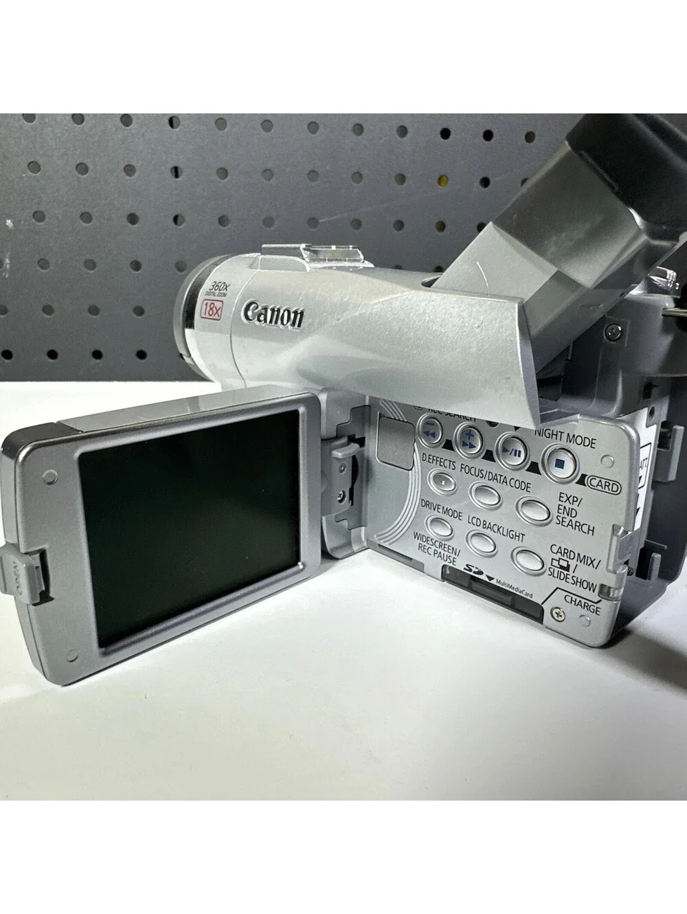 Canon Elura 85 Mini DV Camcorder Video Camera Silver w/18x Zoom Tested